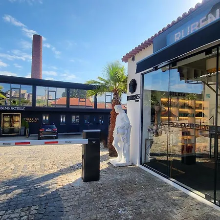 Hotel Rubens & 4*