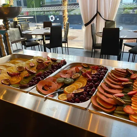 Hotel Rubens & 4*